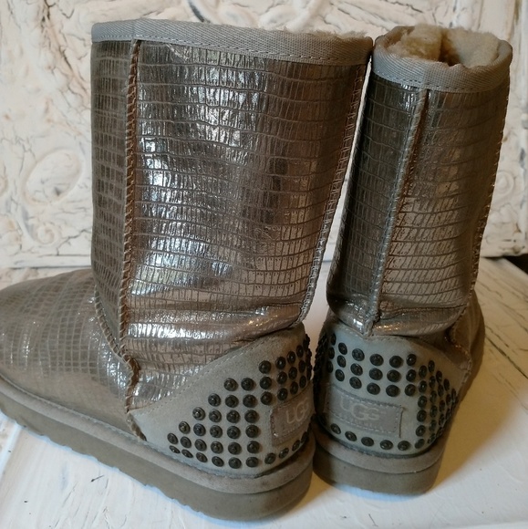 Ugg boots - Picture 2 of 7